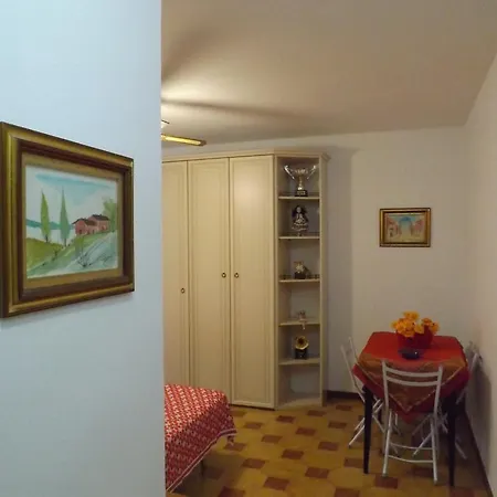 Casa Di Leo Nocleg ze śniadaniem *